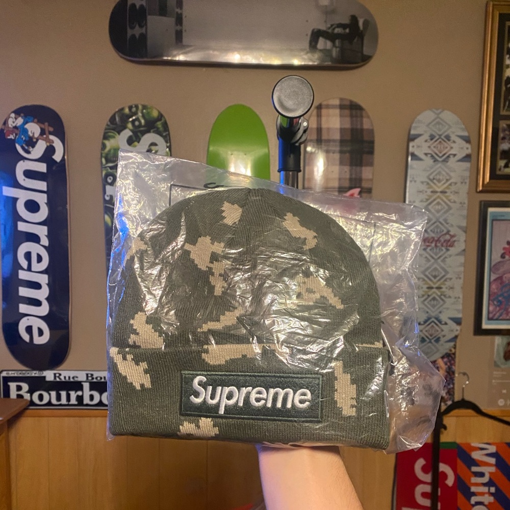 Supreme New Era Box Logo Beanie - Olive Russian Camo (Confirmed Order)